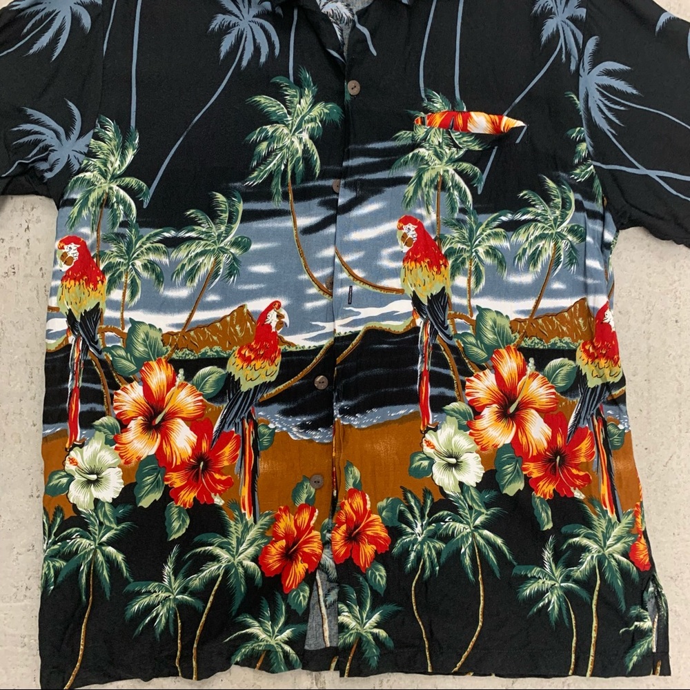 ULUWATU Men's Black Hawaiian Shirt Parrots Palm Trees Tropical Aloha Size Medium